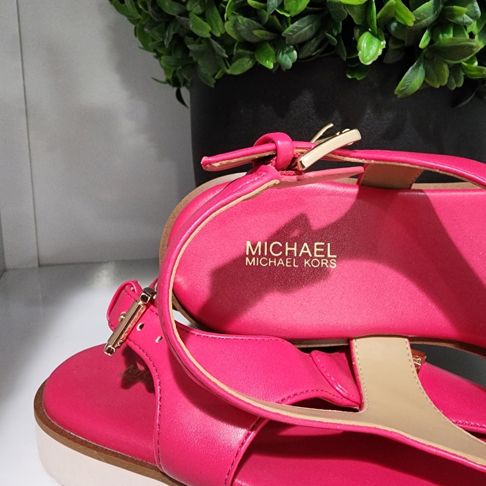 NWOT Michael Kors Jilly Pink Sandals - Picture 2 of 5